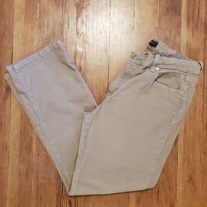 Levi’s 505 Straight Leg Tan Corduroy Pants Y2K Size W33 or 16M